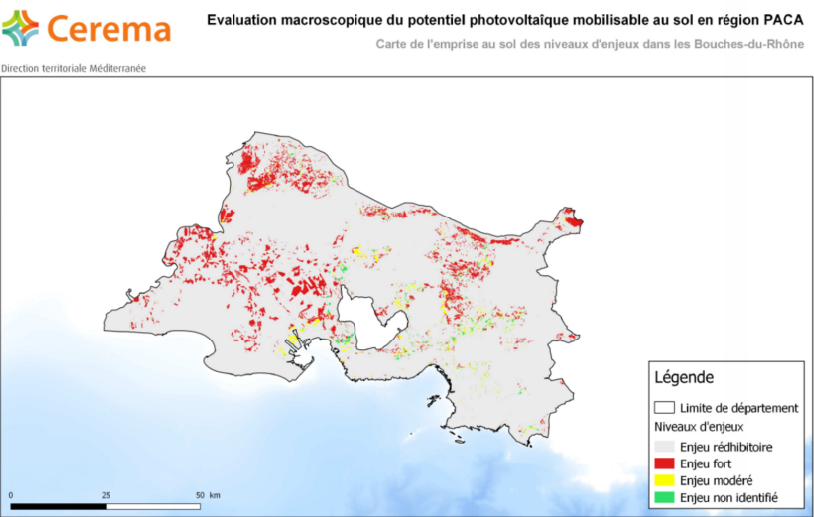 Carte de l'évaluation du potentiel photovoltaique au sol dans les Bouches du Rhone, en fonction du niveau d'enjeu