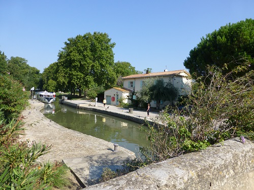 Canal de la Robine près de Narbonne - Crédit: Nancy CC-BY-SA