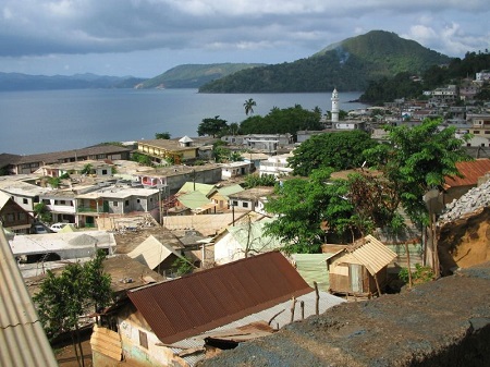 Vue de Sada à Mayotte