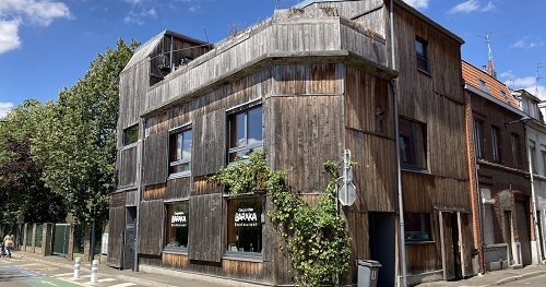 Immeuble baraka à Roubaix, facade bois
