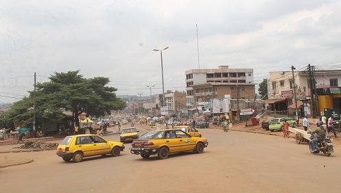 Carrefour à Yaoundé 
