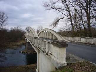 Pont Pakowski sur l'Allier