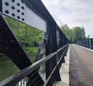 Réhabilitation de l’ancien pont ferroviaire d’Acquigny (27) en voie verte