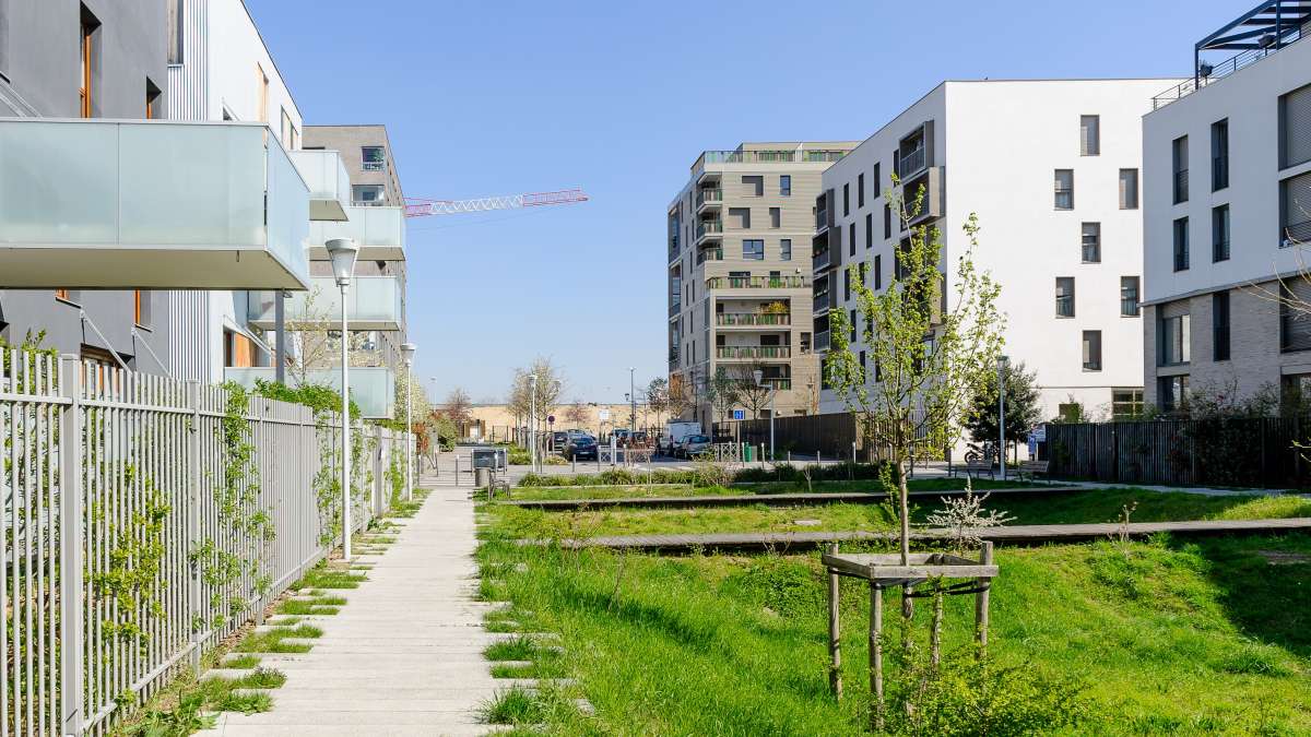 Fossés dans l'écoquartier Hoche à nanterre