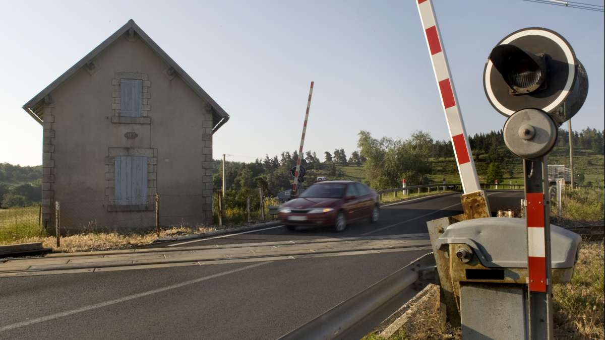 Passage à niveau en campagne