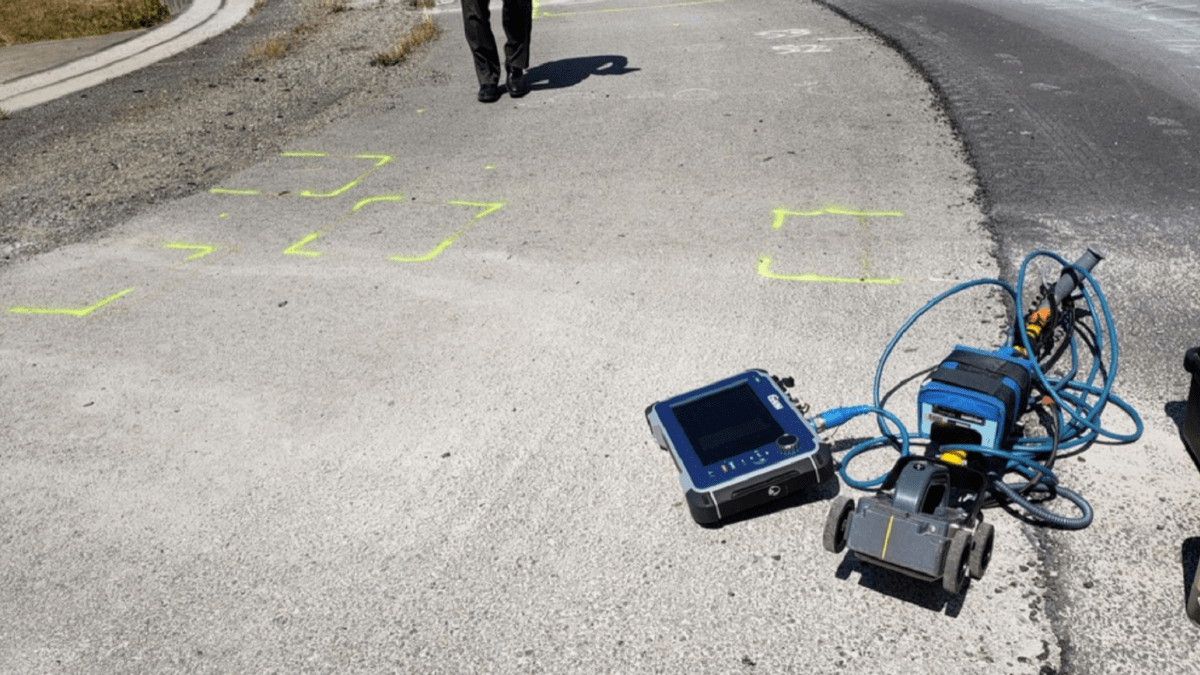 Utilisation d'un prototype de radar pour scanner les réseaux enterrés
