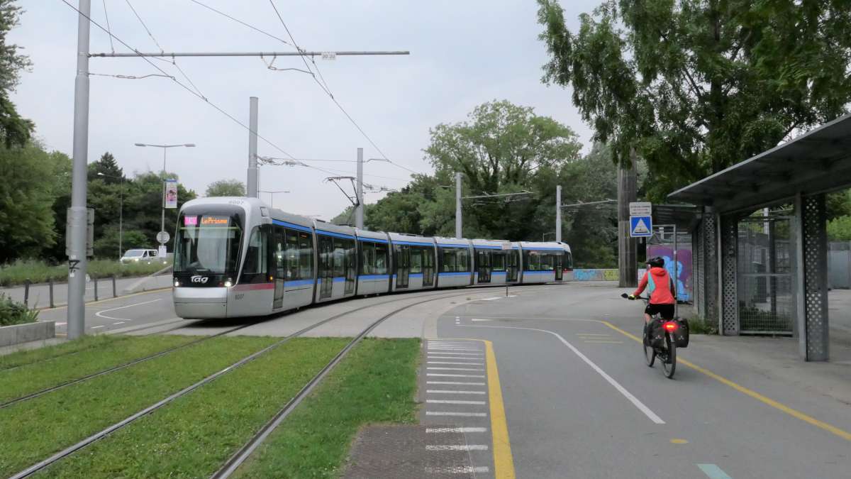 Tramway et aménagements cyclables