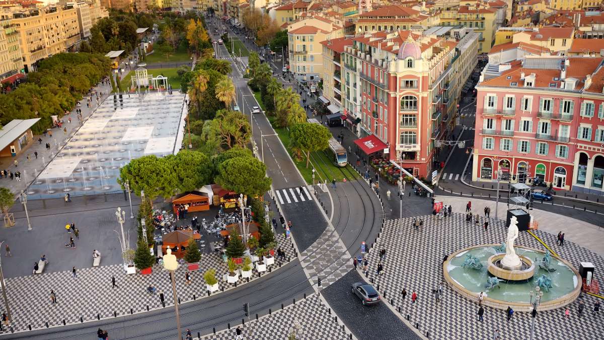 Place Masséna à Nice 